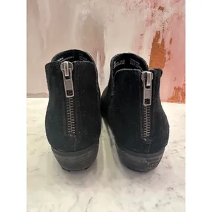 Born Brie Black Distressed Suede‎ Leather Ankle Booties Side Cutout 6.5M Western thumbnail 8