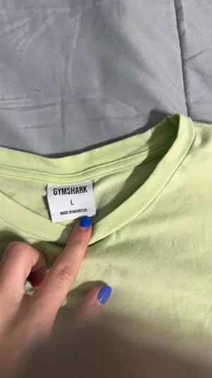 Gymshark Shirt thumbnail 2