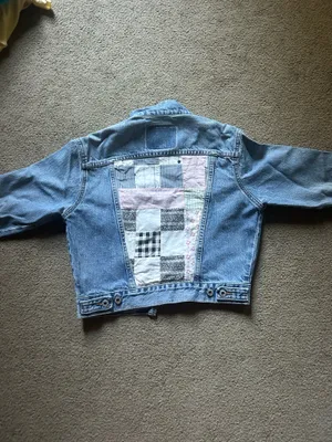 Patch work Levi’s Jean jacket thumbnail 2