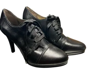 Tahari Grace Shoes Leather Gothic Victorian Boho Lace Up Booties SZ 7.5 Heels thumbnail 1