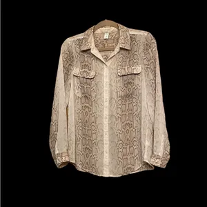 Old Navy Beige Tan Brown Snakeskin Sheer Button Down Long Sleeve Blouse Sz S/P thumbnail 2