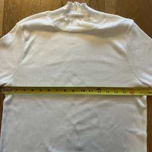 American Eagle XL ribbed white top. Barely used thumbnail 8