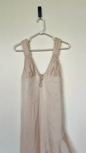 Cotton Candy LA SATIN HIGH-LOW MIDI DRESS thumbnail 4