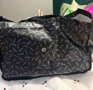 Lululemon Bag Tote Black thumbnail 1