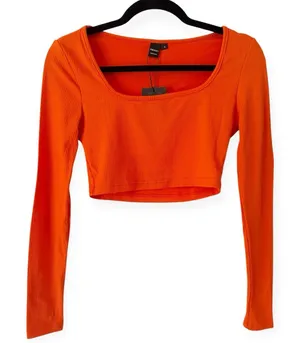 NWT SHEIN Sexy Orange Ribbed Long Sleeve Crop Top Size Small thumbnail 1