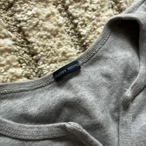 Brandy-melville Women's Grey and White Shirt thumbnail 3