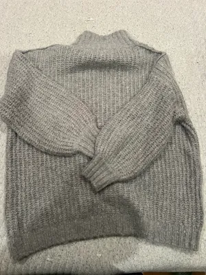 Urban Outfitters Soft Gray Chunky Knit Sweater thumbnail 2
