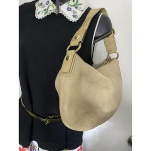 coach beige leather shoulder bag thumbnail 7