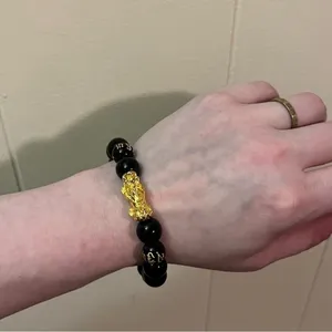 Feng Shui Pixiu Obsidian Bracelet Gold thumbnail 3