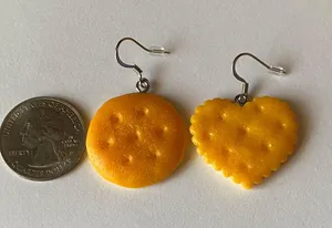 Handmade Kawaii harajuku y2k style biscuit earrings🩷 thumbnail 6