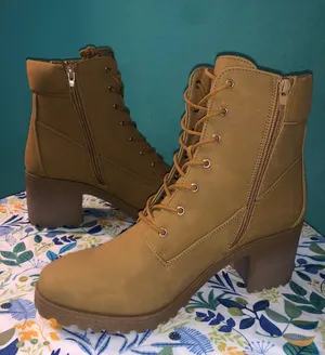 Windsor NWT Tan Boots Size 10 Women thumbnail 6