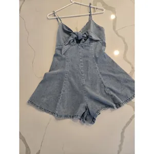 SHEIN Denim Tie Front Cutout Romper Size L Y2K Light Wash Flared Shorts Women thumbnail 6