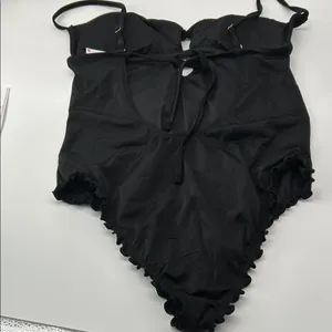 Elegant Black One thumbnail 13