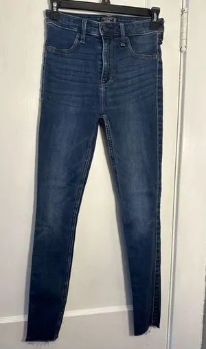 Abercrombie & Fitch High Rise Jean Legging thumbnail 1