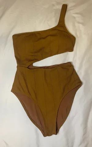 Aerie Cut Out One Piece Swimsuit thumbnail 1