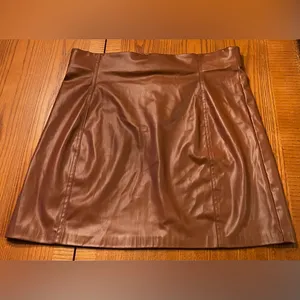 ZARA Brown Vegan‎ Faux Leather Pronounced Seams High Waisted Mini Skirt Size XXL thumbnail 10