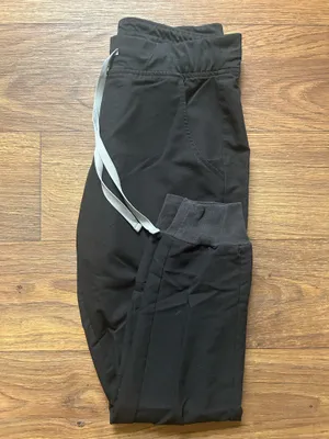 FIGS Zamora Scrub Pants thumbnail 2