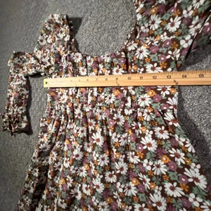 Hollister Floral Mini Dress Womens‎ Small Brown Smocked Back Long Sleeve Ruffle thumbnail 9