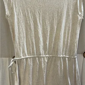 Elegant Cream Mini Dress Size L thumbnail 2