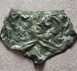 PINK Camo Shorts Victoria's Secret thumbnail 2