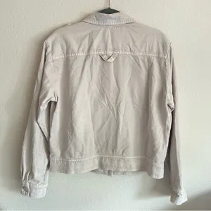 YFB Young Fabulous & Broke Beige Flap pocket Crop jacket, tencell blend, L NWOT thumbnail 4