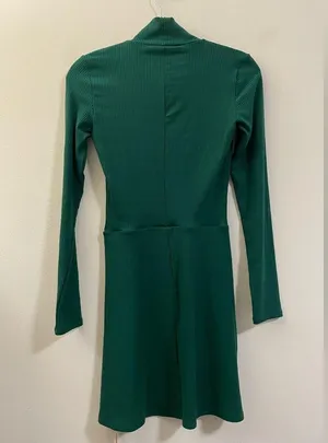 NWT Maya Knit Mock Neck Mini Dress in Emerald - S thumbnail 8