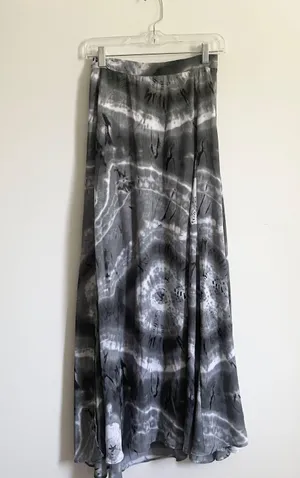 Gypsy Gorgeous Tie Dye Flowing Bohemian Hippie Festival Slit Maxi Skirt thumbnail 2