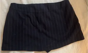 Brandy Melville Skirt Mini Striped thumbnail 3
