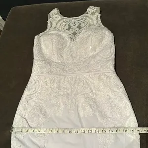 Women’s White Wedding Dress Size 10 NWOT thumbnail 12