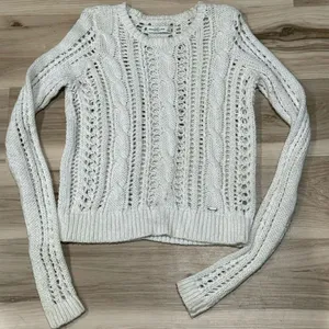 Abercrombie and Fitch Cream Knit Sweater Women’s Small thumbnail 1