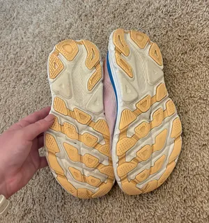 Hoka Clifton 9 Shoes thumbnail 5