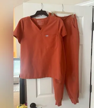 Figs Rust Scrub Top thumbnail 1