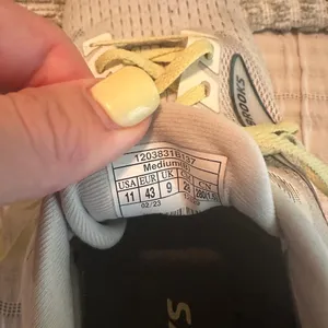 Brooks Women’s Athletic Shoes thumbnail 3