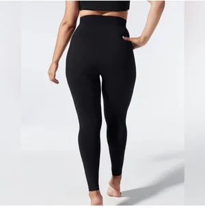 Blanqi EVERYDAY- Highwaist Postpartum + Nursing Support Leggings Black thumbnail 2