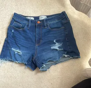 Universal Threads Jean Shorts High-Rise Midi thumbnail 1