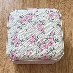 Floral Jewelry Box thumbnail 1