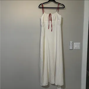 Petal & Pup GRACIE MIDI DRESS - OATMEAL Maxi Dress Size M thumbnail 2
