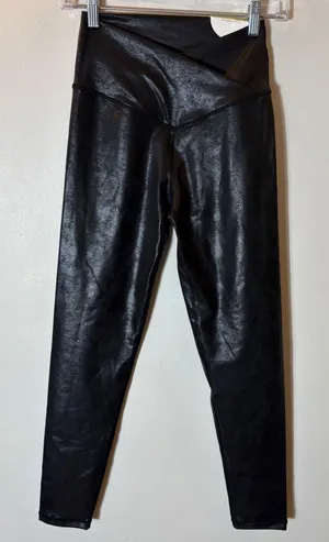 OFFLINE by Aerie Crossover Leggings Size Medium Black Crackle Metallic High Rise thumbnail 1
