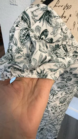 Francesca’s Mi Ami Floral Midi Dress - White & Green Cottagecore Slit Dress S thumbnail 7
