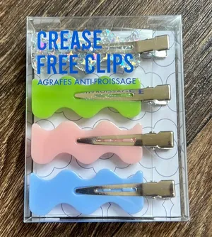 Urban Outfitters Crease Free Clips thumbnail 1