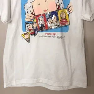 Best Fruit of‎ the Loom Women's Vintage Warning Grandmother with Photos White L thumbnail 3
