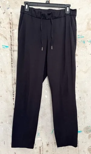 Lululemon On the Fly 7/8 Pant, Black thumbnail 1