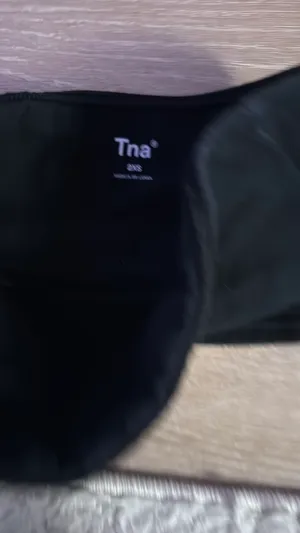 TNA Top Aritzia thumbnail 2