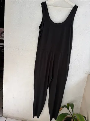Vuori Black Women's Sleeveless Jumpsuit with Drawstring thumbnail 3
