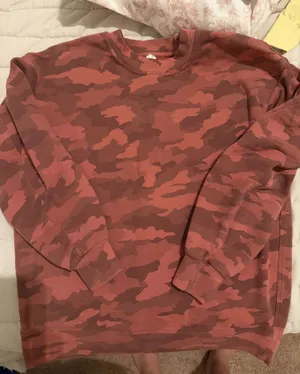 Lululemon Sweatshirt Pullover thumbnail 1