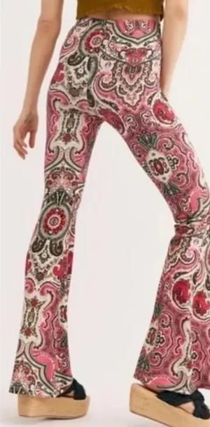 Free People Paisley Design Pull On Stretch Pants. Size Medium thumbnail 1
