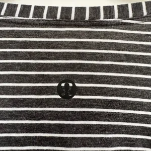 Lululemon Women’s 6 Striped Longsleeve Tee thumbnail 4