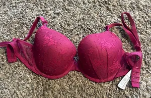 Victoria's Secret Lined Demi Bra NEW thumbnail 1