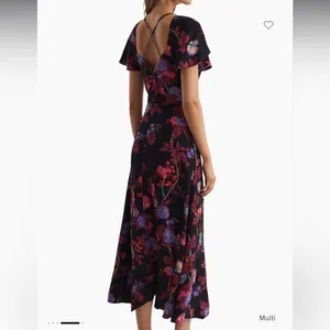 NWOT REISS Leni Floral Flutter Sleeve Midi Dress Black Size 2 thumbnail 2
