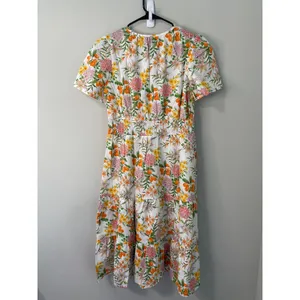 NWT Nanette Lepore Studios Floral Smocked Midi Dress Size Small thumbnail 4